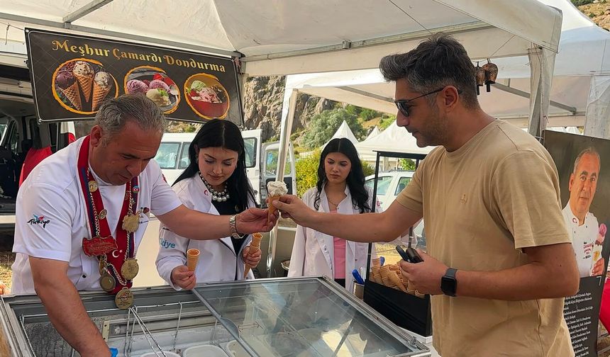 Niğde'nin patatesli dondurması festivale damga vurdu