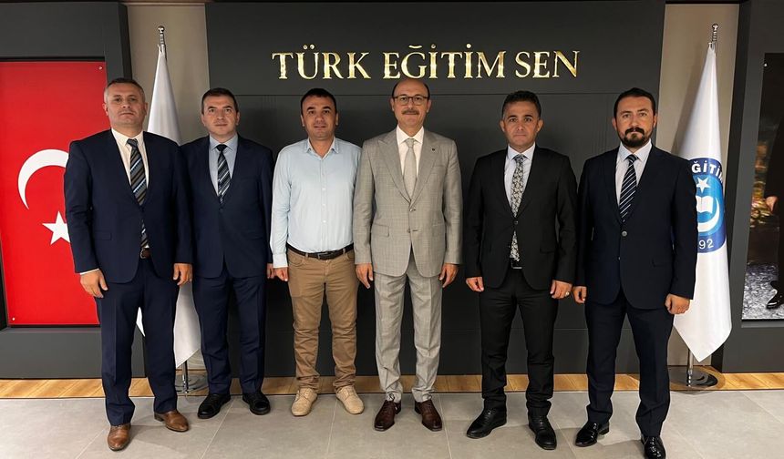 Türk Eğitim-Sen Niğde Akademisi Yaz Gelişim Programı Genel Merkezde örnek proje seçildi