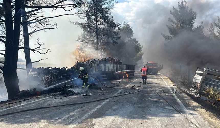 3 araç çarpıştı, ortalık savaş alanına döndü