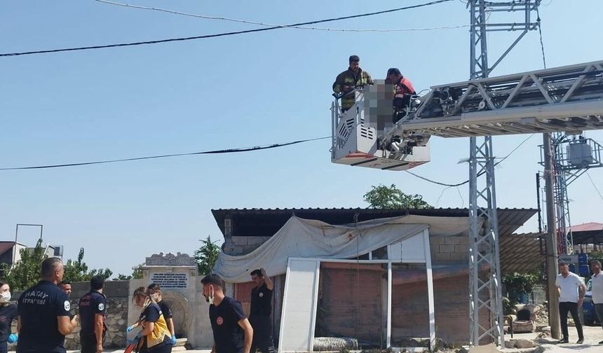 Elektrik direğinde cansız beden bulundu