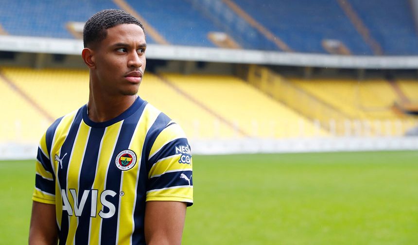Jayden Oosterwolde Sakatlığı: Fenerbahçeli Yıldız Kaç Hafta Yok, Hangi Maçlarda Yok?