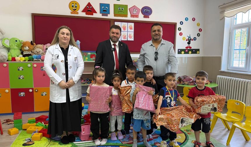 Başkan Uzan, öğrencileri ilk derste yalnız bırakmadı