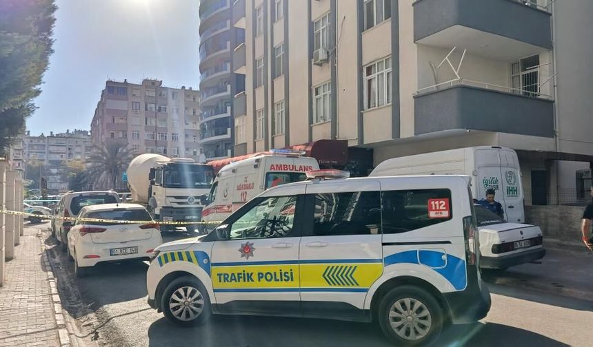 Beton mikserinin altına kalan adamdan acı haber