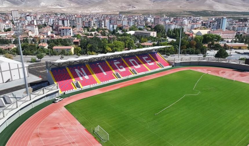 Niğde 5 Şubat Stadyumu yeni sezona hazır