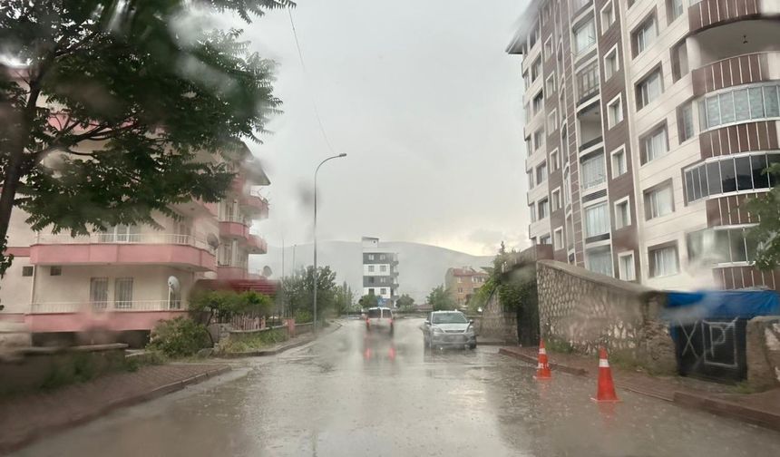 Niğde'de sağanak yağış alarmı!