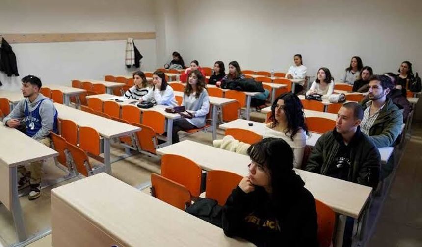 Üniversiteler 'Terörsüz Türkiye' dersiyle başlıyor