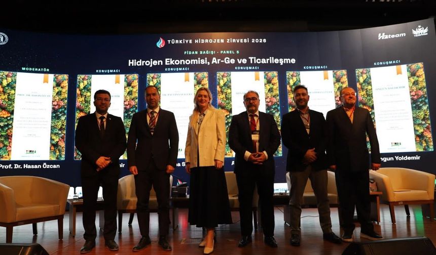 Başkan Özdemir Türkiye Hidrojen Zirvesi’nde Niğde’nin yeşil enerji modelini anlattı