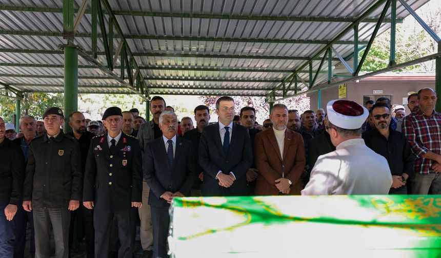 Niğdeli Kıbrıs Gazisi son yolculuğuna uğurlandı