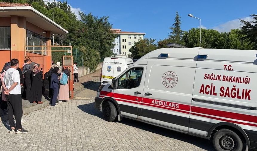 Ortaokulda öğrenci kavgası: 5 yaralı