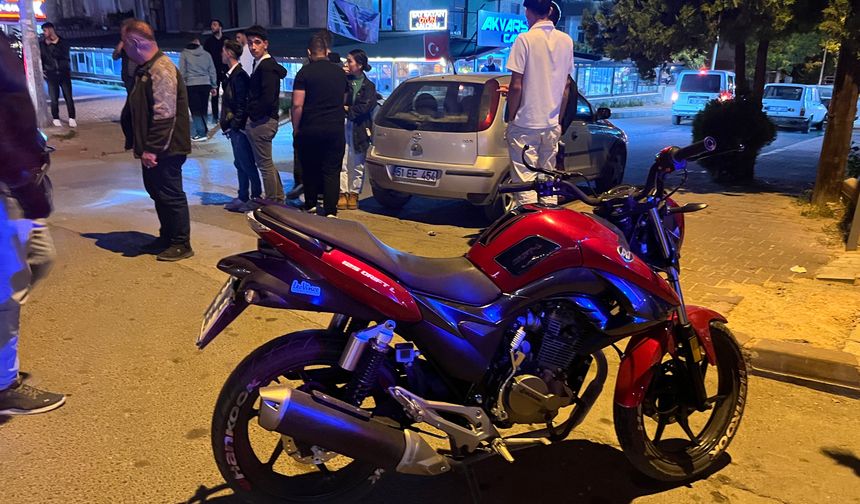 Niğde’de motosiklet ile otomobil çarpıştı