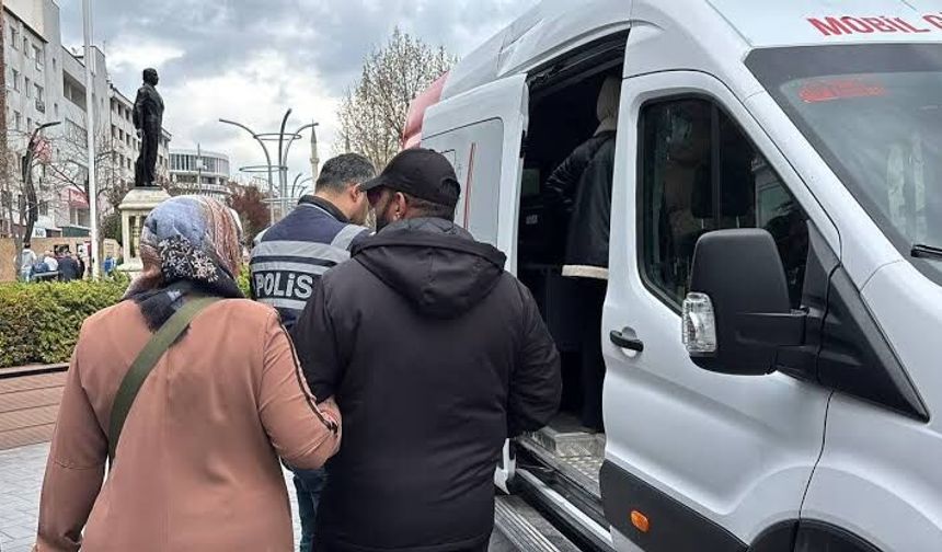 Niğde’de 3 yabancı uyruklu şahıs geri gönderme merkezine teslim edildi