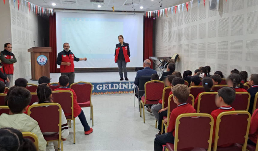 Niğde'de öğrencilere gıda israfı ve bilinçli tüketim eğitimi