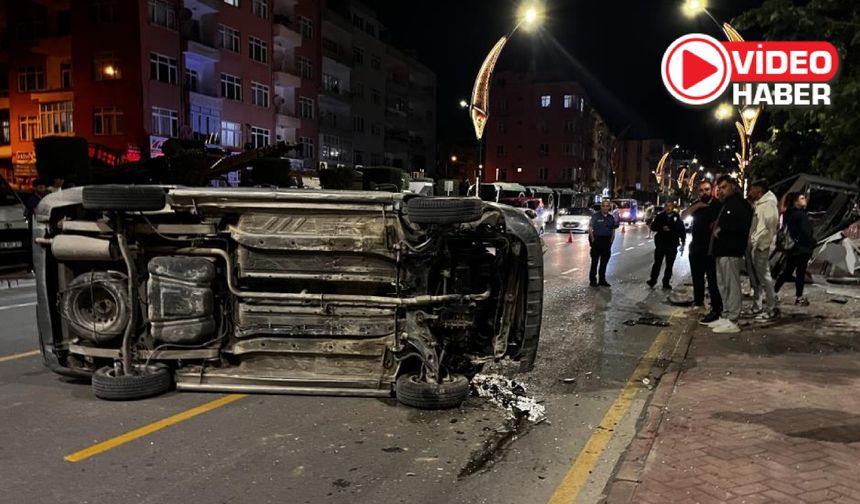 Gece saatlerinde feci kaza! Yaralılar var