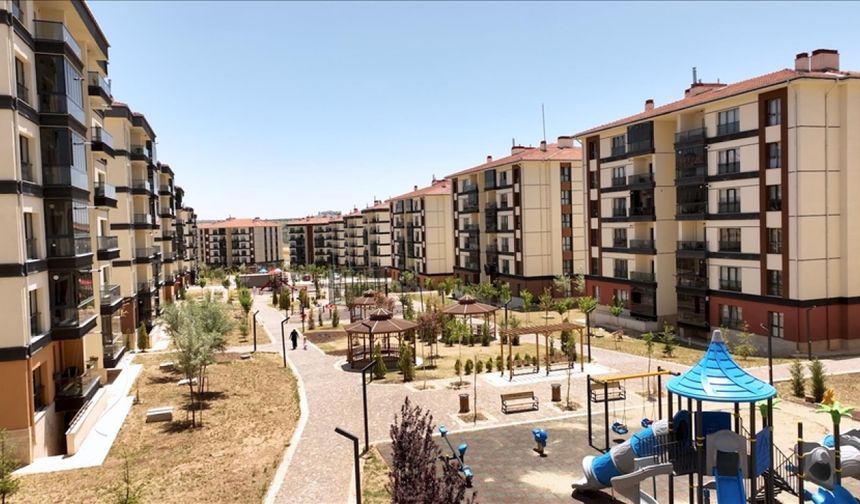 Yüzyılın Konut Projesi’nde kura heyecanı sürüyor