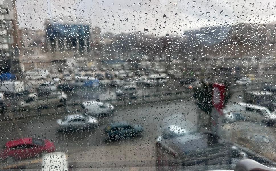 Niğdeliler yağmurla güne merhaba dedi