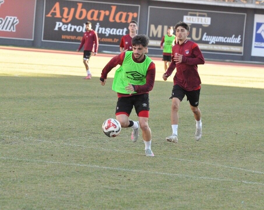 13929eksik-kadroya-ragmen-hedef-3-pua.jpg