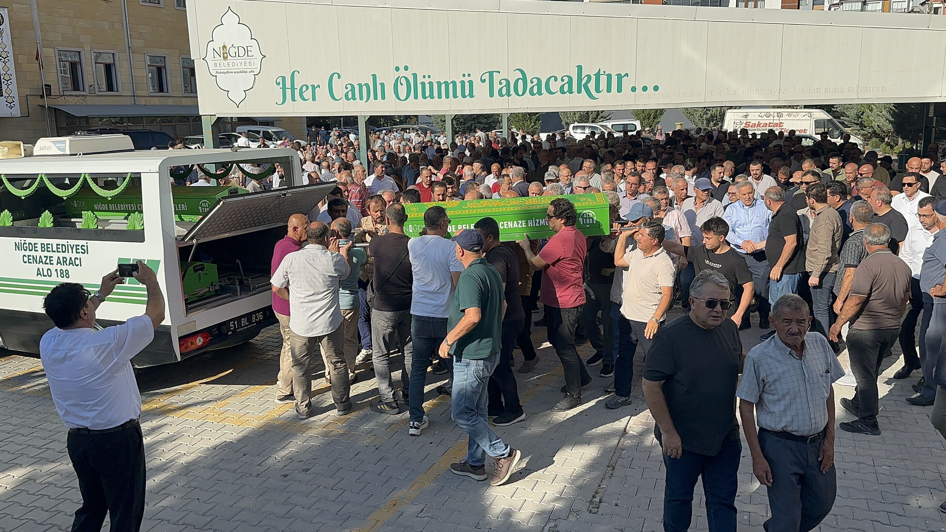 Emin Özcan Altuncu toprağa verildi