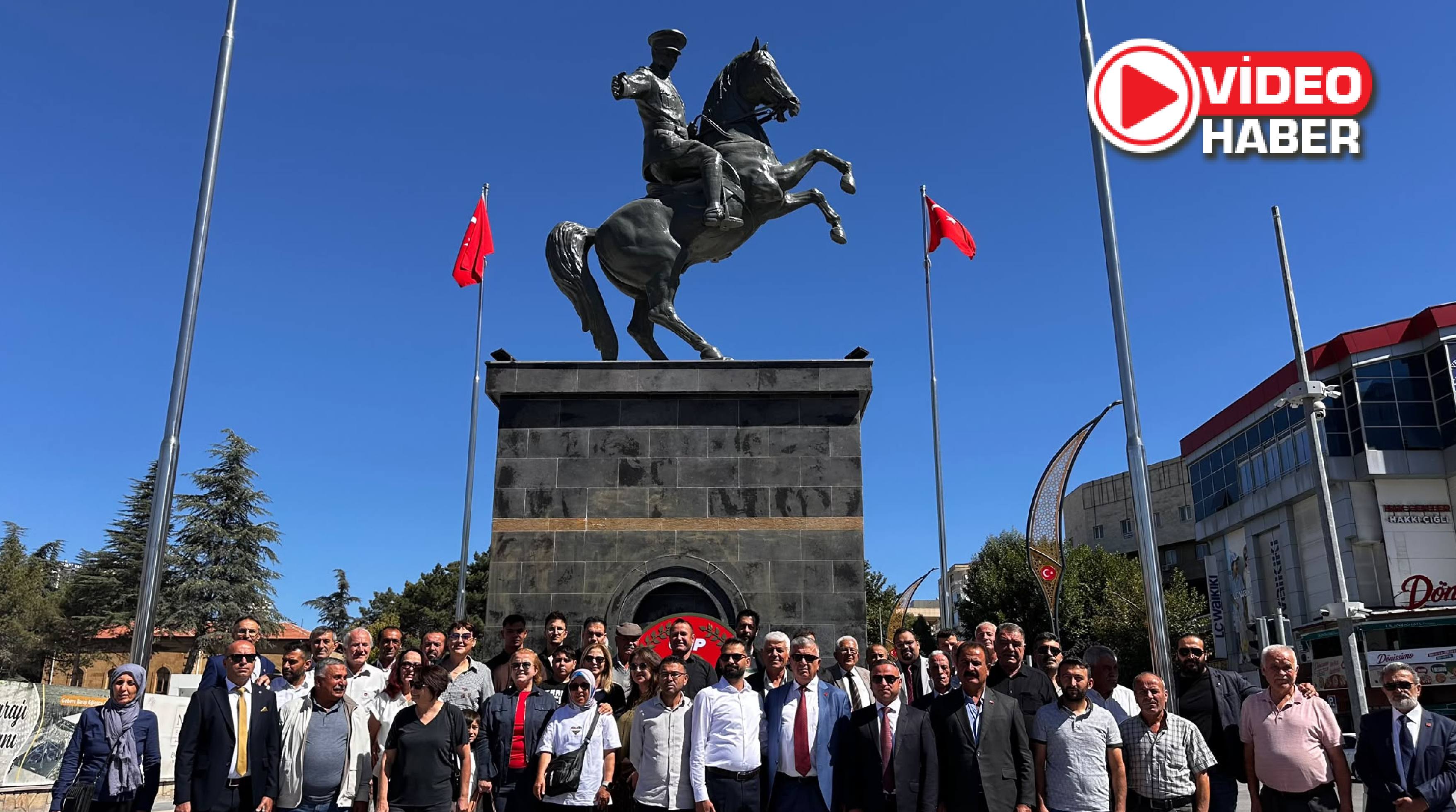 Niğde'de CHP'nin 103. kuruluş yıl dönümü kutlandı