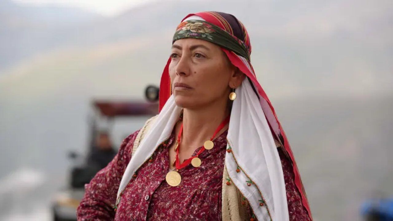 Tasacak Bu Deniz Emriye Hala Kimdir Ayla Baki Yasi Memleketi Ve Oynadigi Diziler