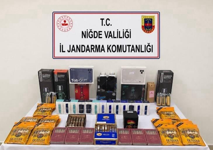 Niğde’de gümrük kaçağı ürünler ele geçirildi