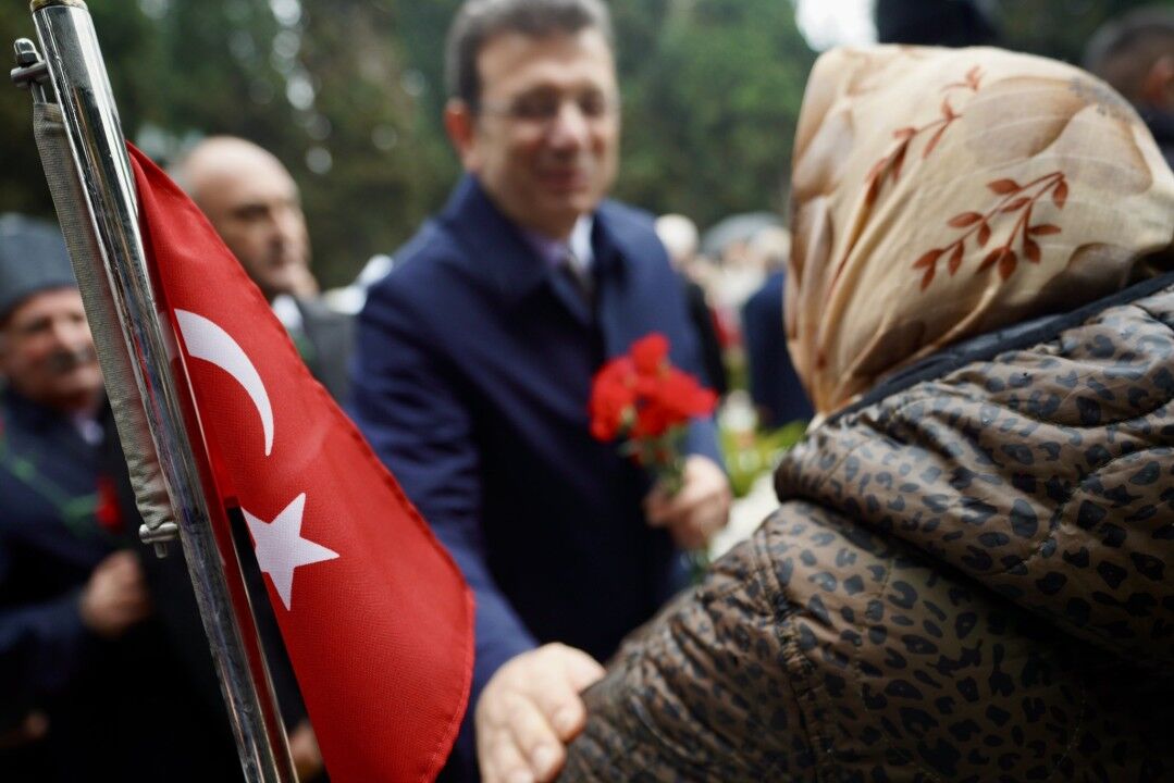 21592GmUee9YXcAAEhqf.jpg