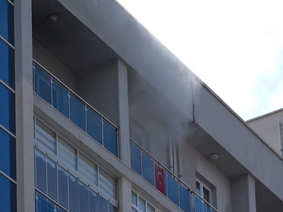 38519AW398277_05.jpg